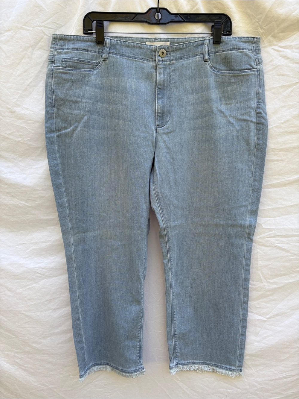 J. Jill Light Blue Cropped Jeans with Frayed Hem